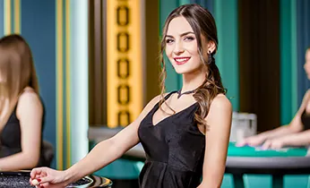 Hình ảnh đội ngũ hỗ trợ khách hàng của vb777 game